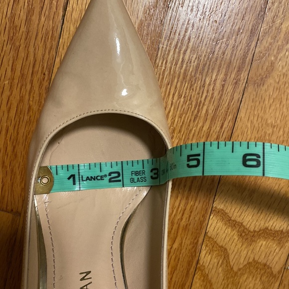 Stuart Weitzman Patent Leather Nude Heels, EU 37 - Picture 13 of 13